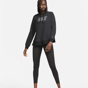 WOMAN NIKE HOODIE